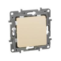 Механизм выключателя 1-кл. СП Etika 10А IP20 250В 10AX безвинт. зажимы сл. кость Leg 672301